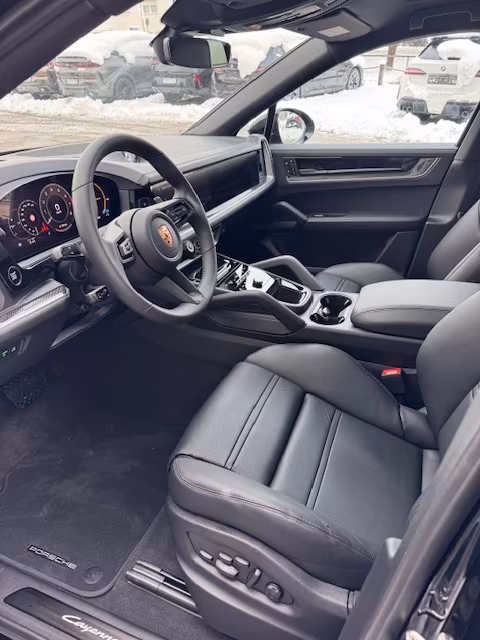 Porsche Cayenne 3.0 Coupe Black-Edition/2026 Prod./Full – 6