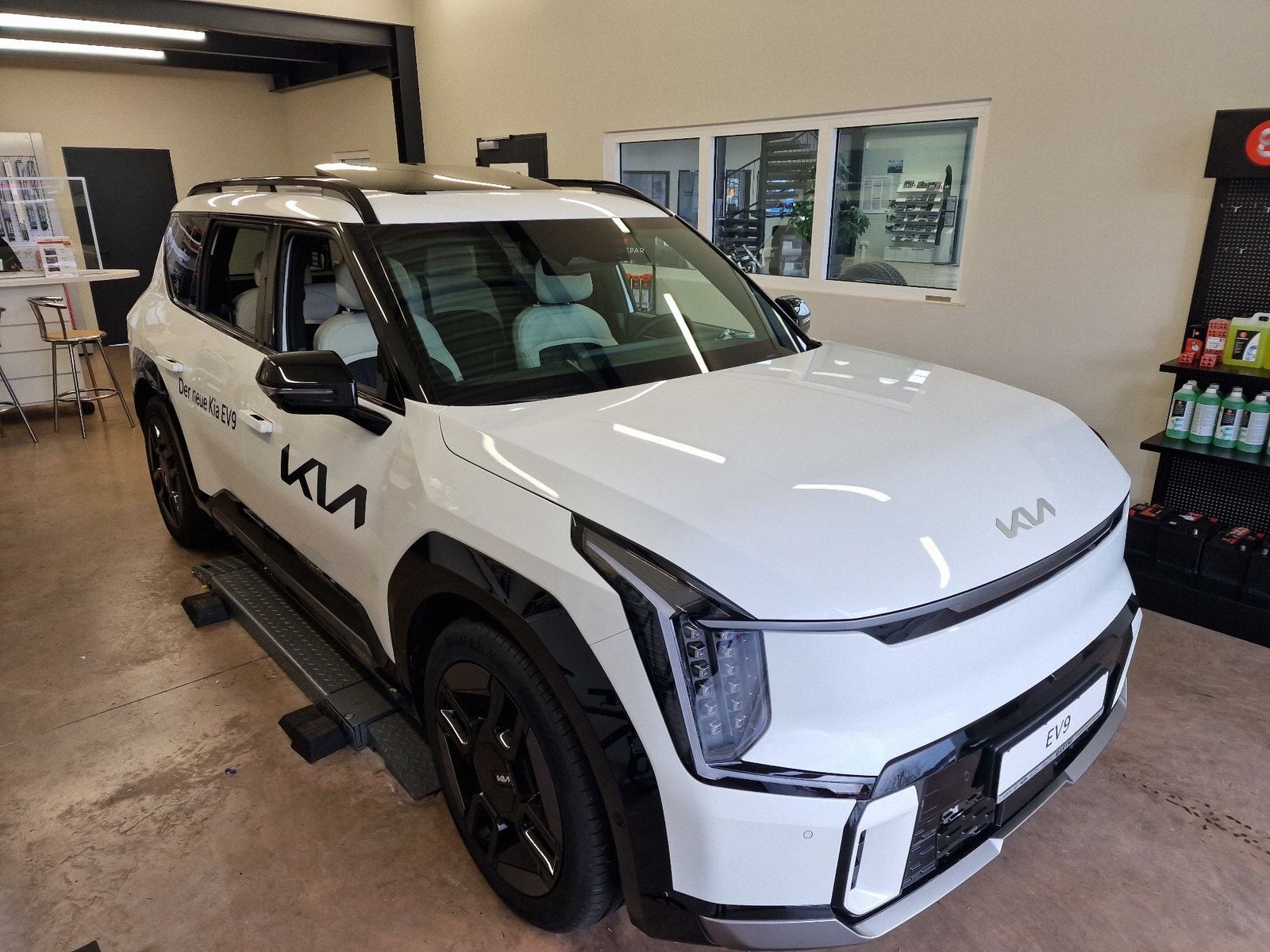 Fahrzeugabbildung Kia EV9 4WD GT-line Launch Edition