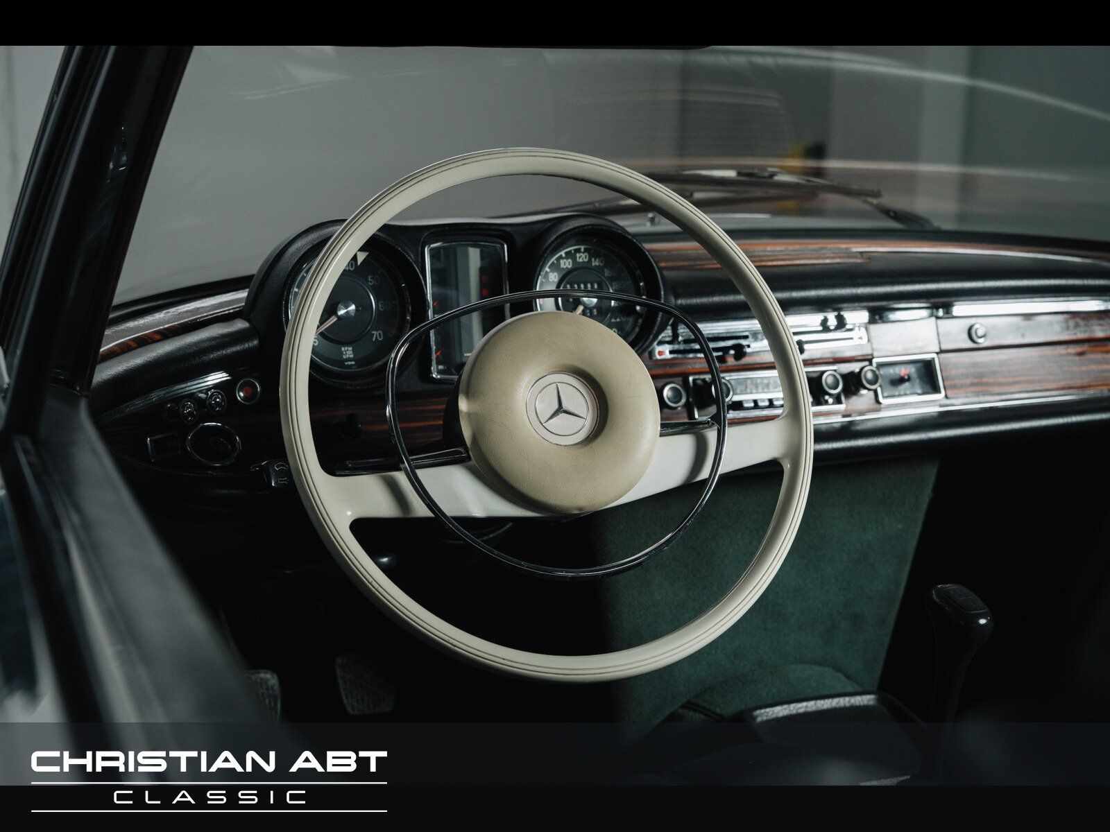 Fahrzeugabbildung Mercedes-Benz 280 SE W111 2. Hand * Originalzustand