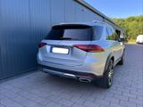 Mercedes-Benz GLE 400d 4MATIC I EABC-Fahrwerk I Leder braun - silberne Mercedes-Benz GLE 400