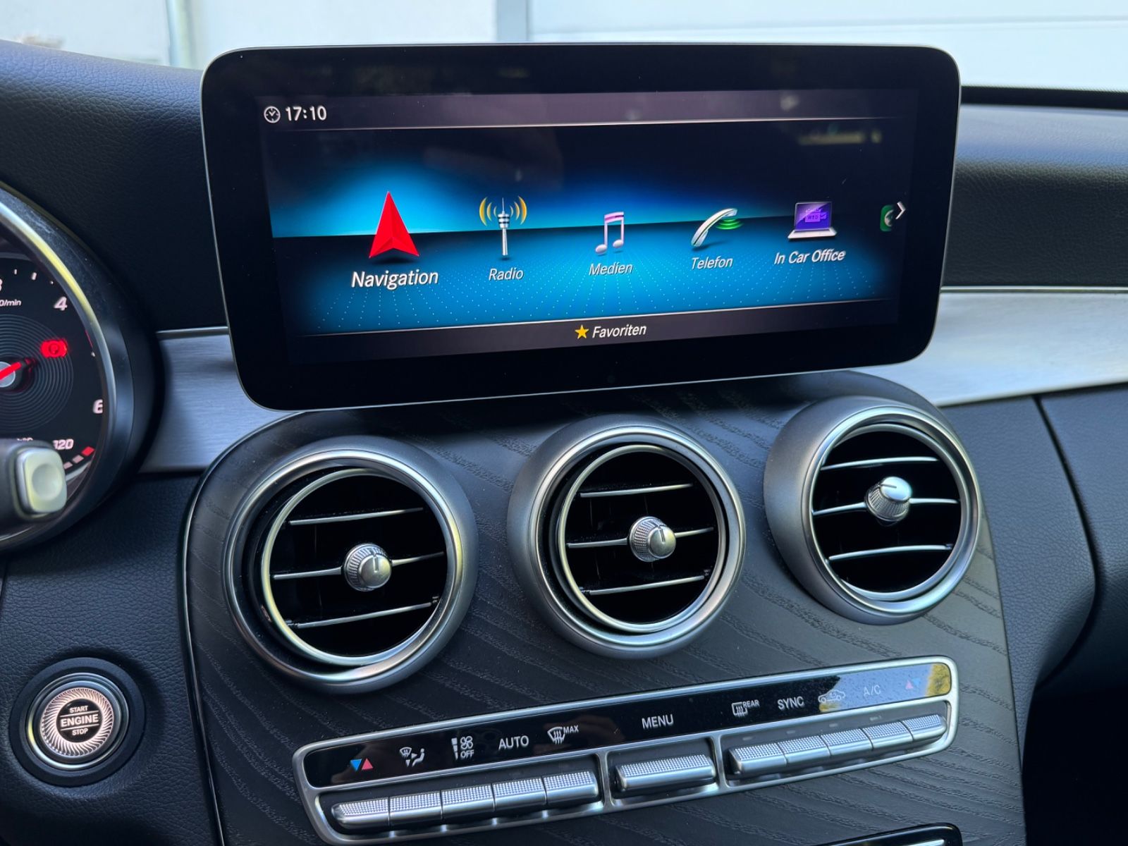 Mercedes-Benz C 220 d T 4Matic Avantgarde 194PS/MultiBeam/Navi foto 10