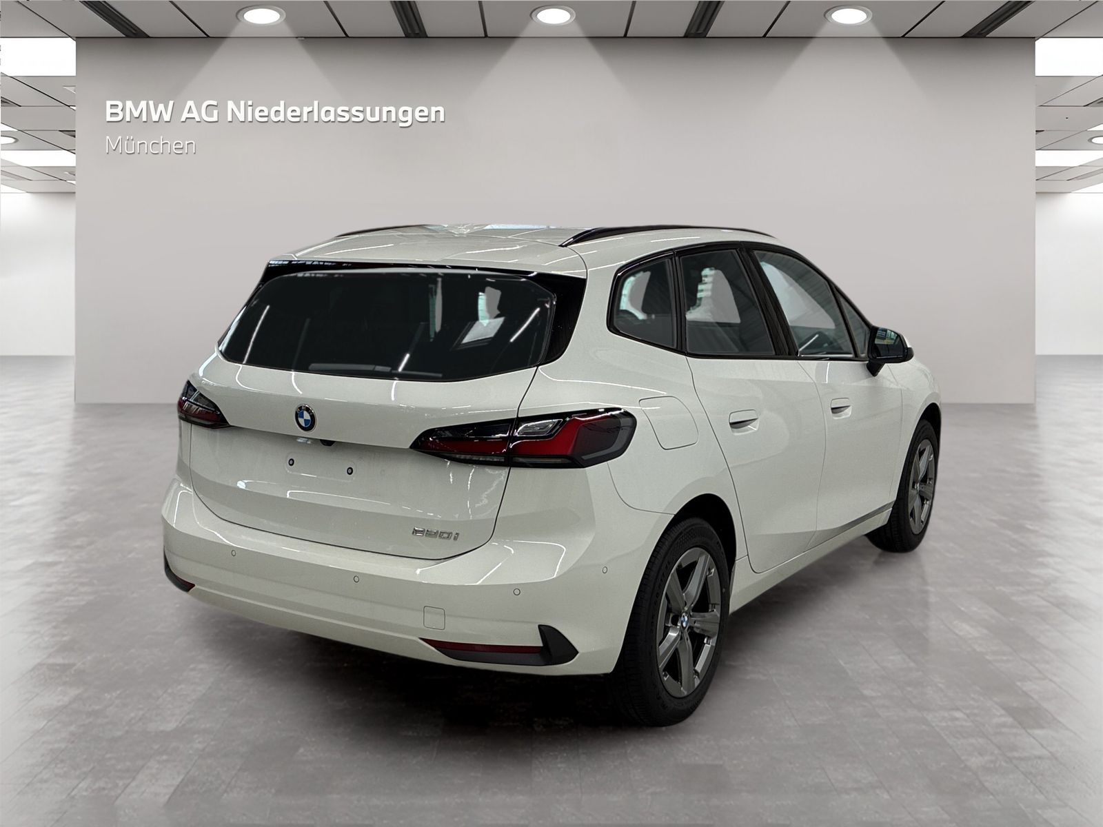 BMW 220 Active Tourer - Bild 4