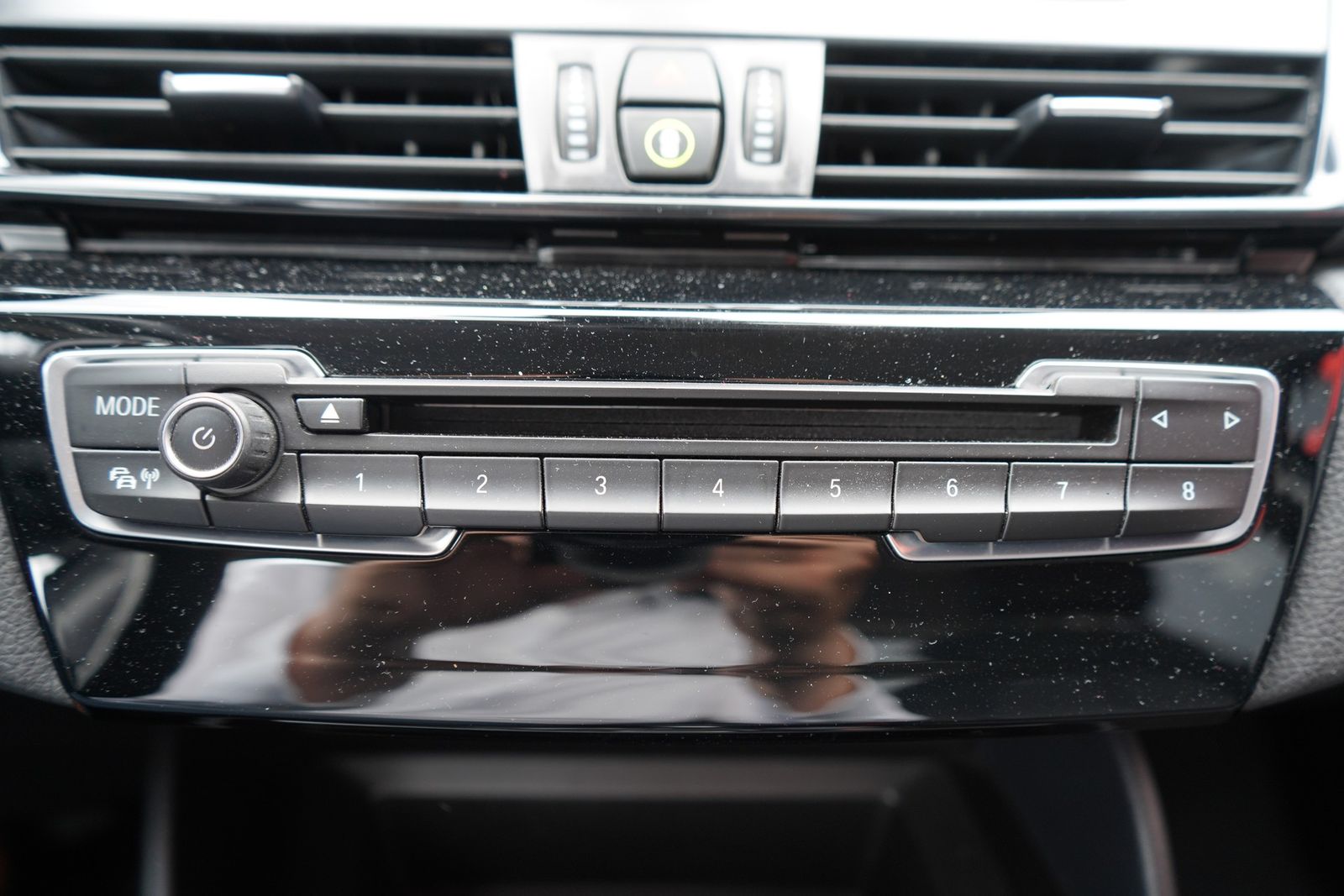 BMW 225 xe LED el. Heckklappe Notbremsassistent foto 24
