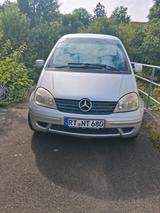 Mercedes-Benz Vaneo. Rollstuhlgerecht - gebrauchte Mercedes-Benz Vaneo aus dem Jahr 2003