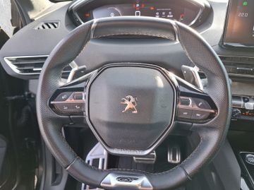 Peugeot 5008 GT 1.5 BlueHDi 130 Kam.+KeyLess+LED+Navi+LM