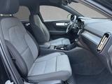 Volvo XC40 B3 Plus Black Edition LED - Volvo XC40 in Karlsruhe