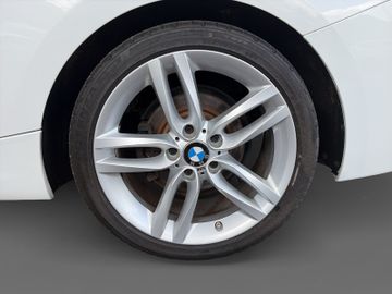 BMW 218 - 12