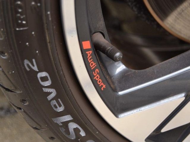 A4 Avant 45 TFSI quattro S-tronic S line COMPETI