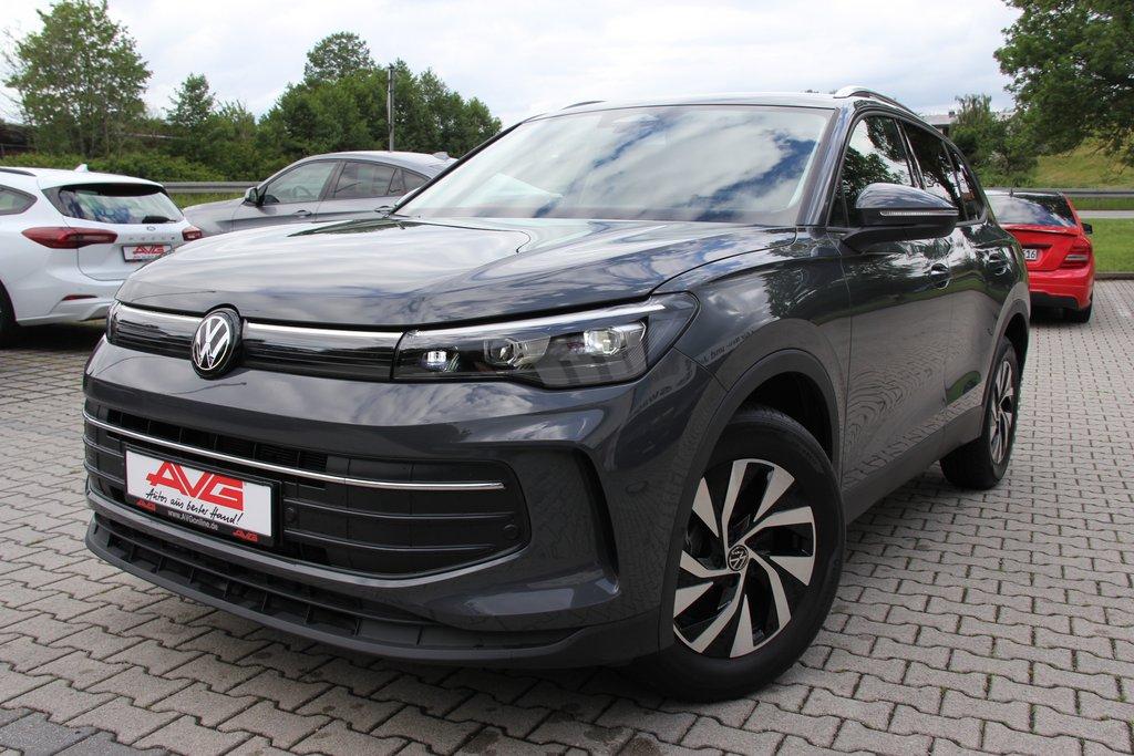 Volkswagen Tiguan 2.0 TDI 150PS LIFE LED Winterp CAM Design