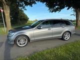 Mercedes-Benz Mercedes C 300 CDI AMG-Line 4Matic T-Modell - Mercedes-Benz C 300 aus 2011: 4matic