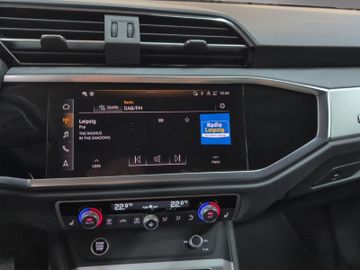 Audi Q3 - 12