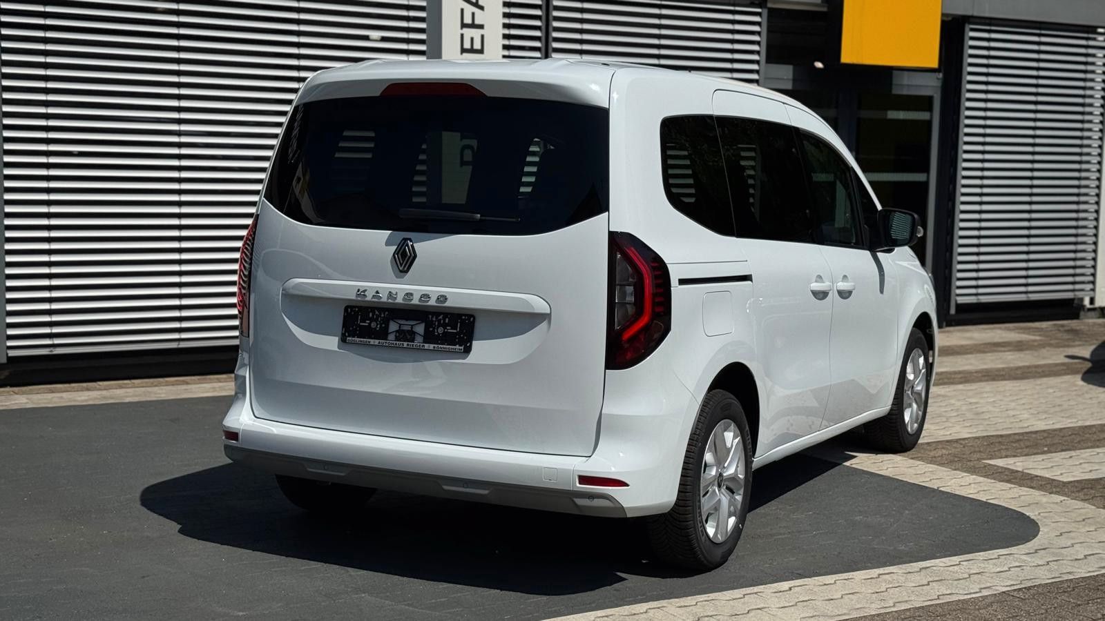 Fahrzeugabbildung Renault Kangoo III Equilibre TCe 100