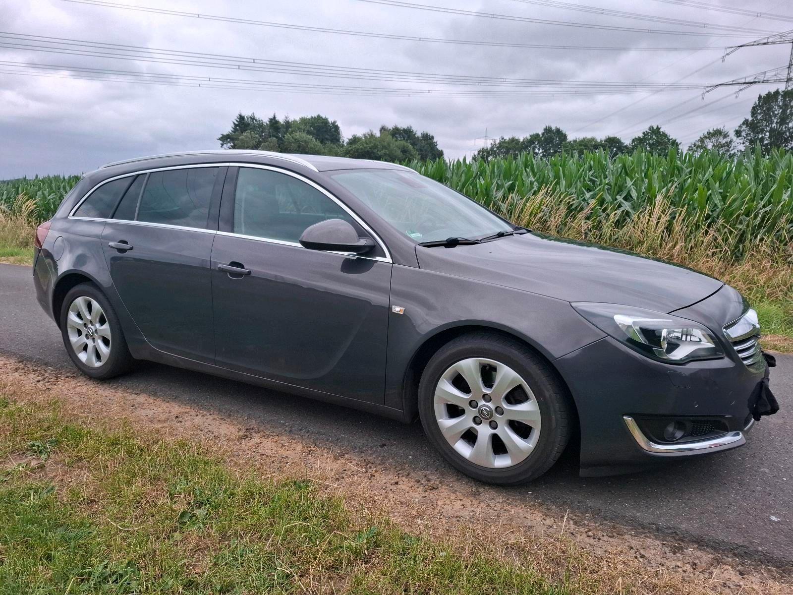 Opel Insignia 2014 — interior