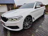 BMW 530 d°tour°Sport Line°Pano°Soft Close°20 Zoll - BMW 530 Gebrauchtwagen