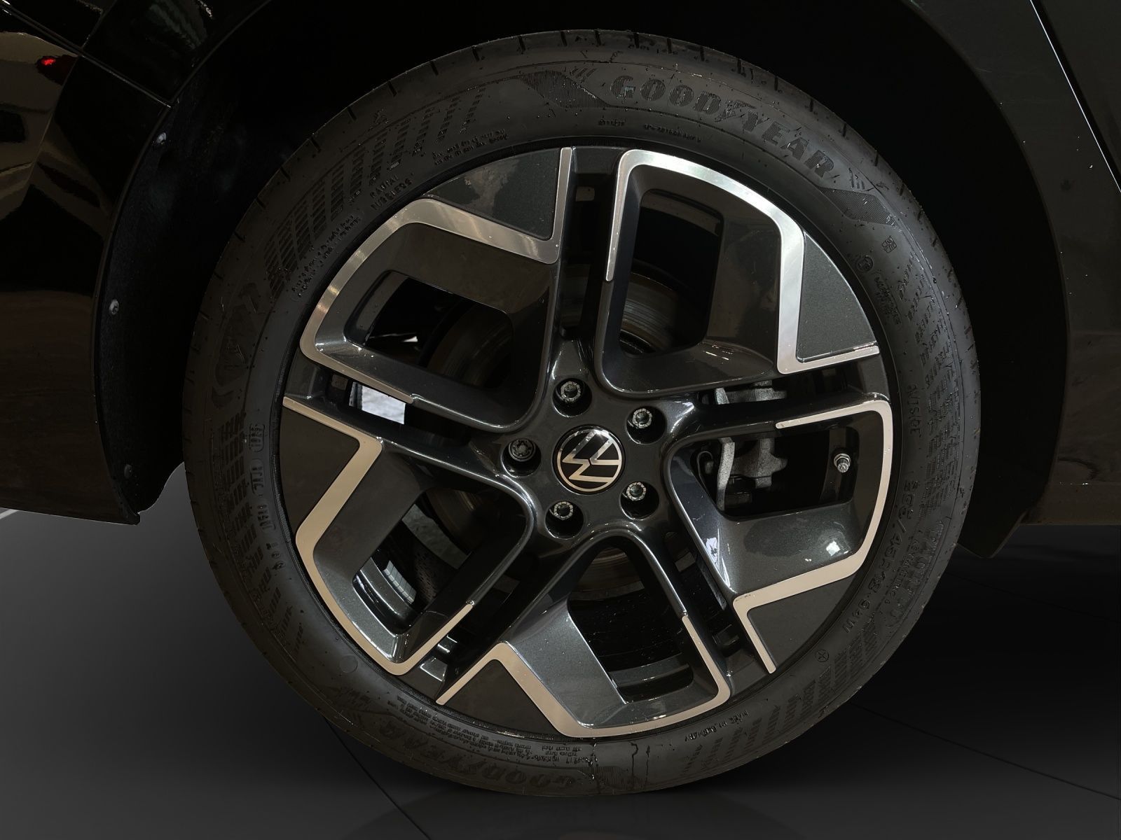 Volkswagen Passat Variant - Bild 14