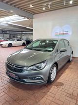 Opel Astra K Lim. 5-trg. Edition - Opel Astra mit Benzin-Antrieb: Kleinwagen