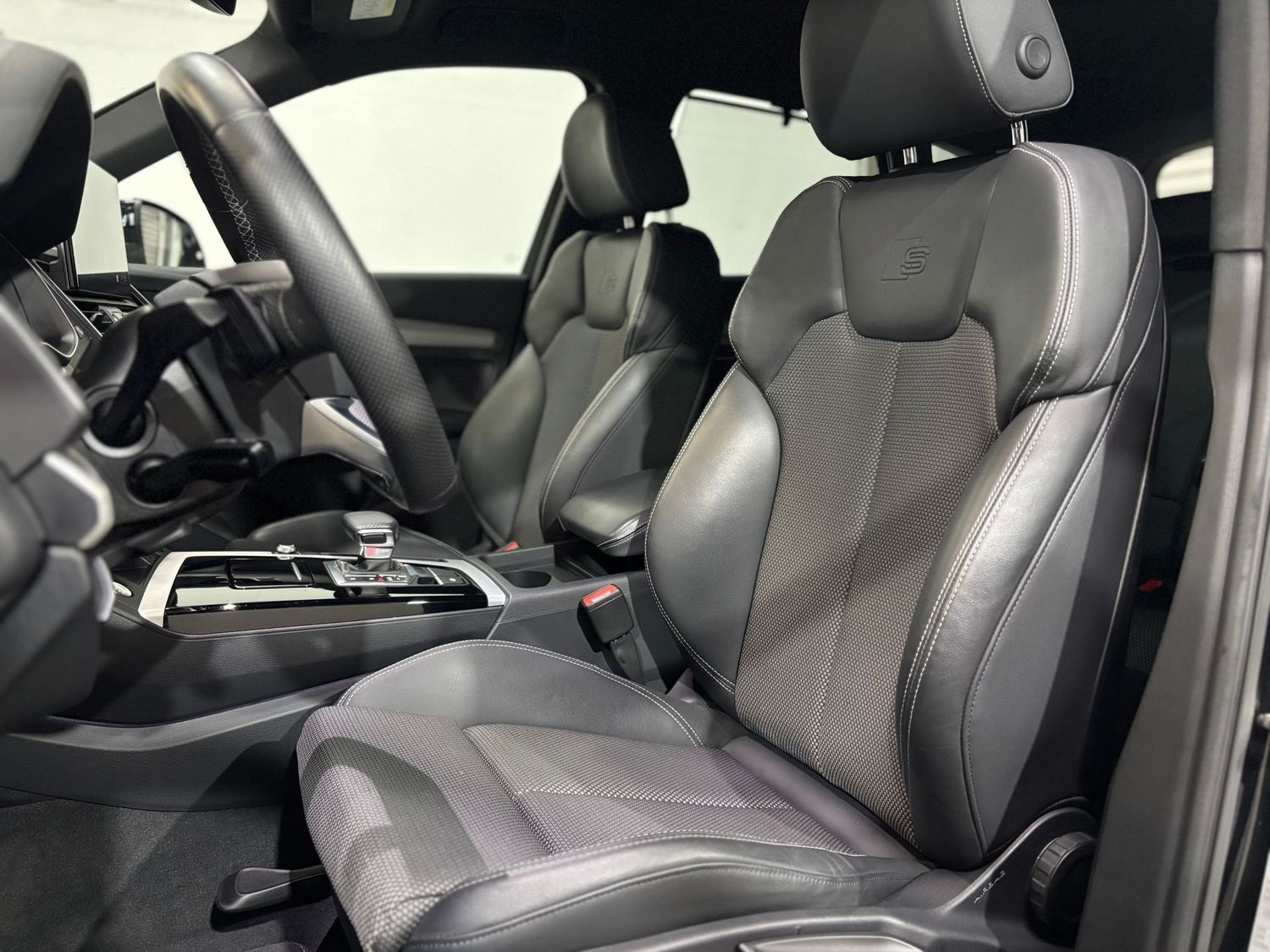 Fahrzeugabbildung Audi Q5 40TDI quat. S line #Matrix#Virtual#Kamera#20"