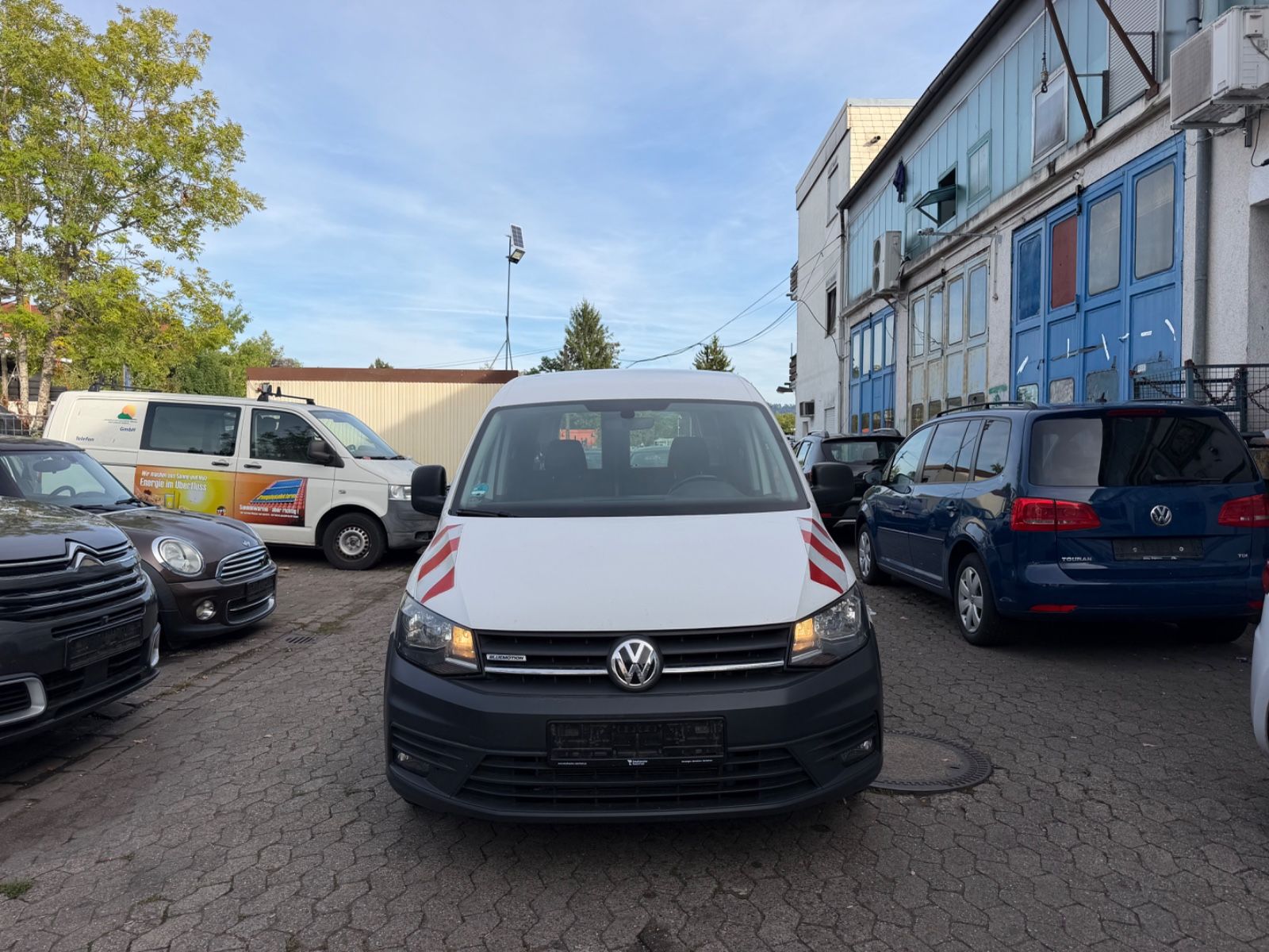 Volkswagen Caddy - 1