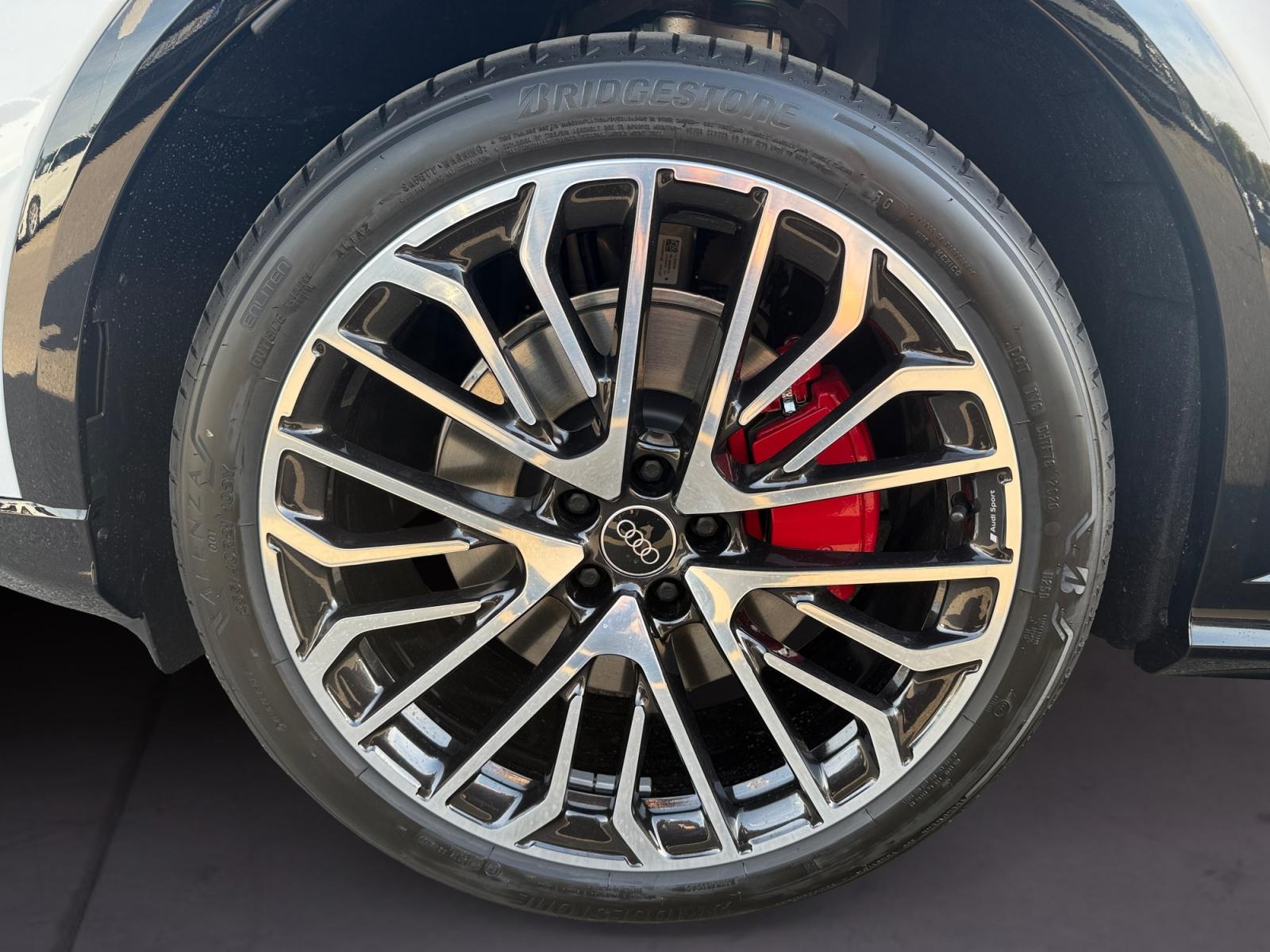Audi Q5 SUV e-hybrid quattro AHK Pano HUD BFD MMIPro