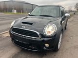 MINI JOHN_COOPER_WORKS Clubman John Cooper Works - MINI MINI: Clubman John