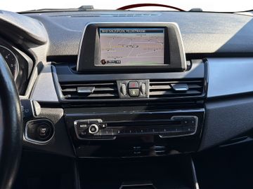 BMW 216 Active Tourer - 12