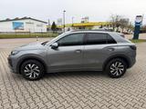 Volkswagen T-Roc 1.5 eTSI Life MJ26 *LED*Kamera*ACC*Alu* - Volkswagen T-Roc mit Hybrid-Antrieb