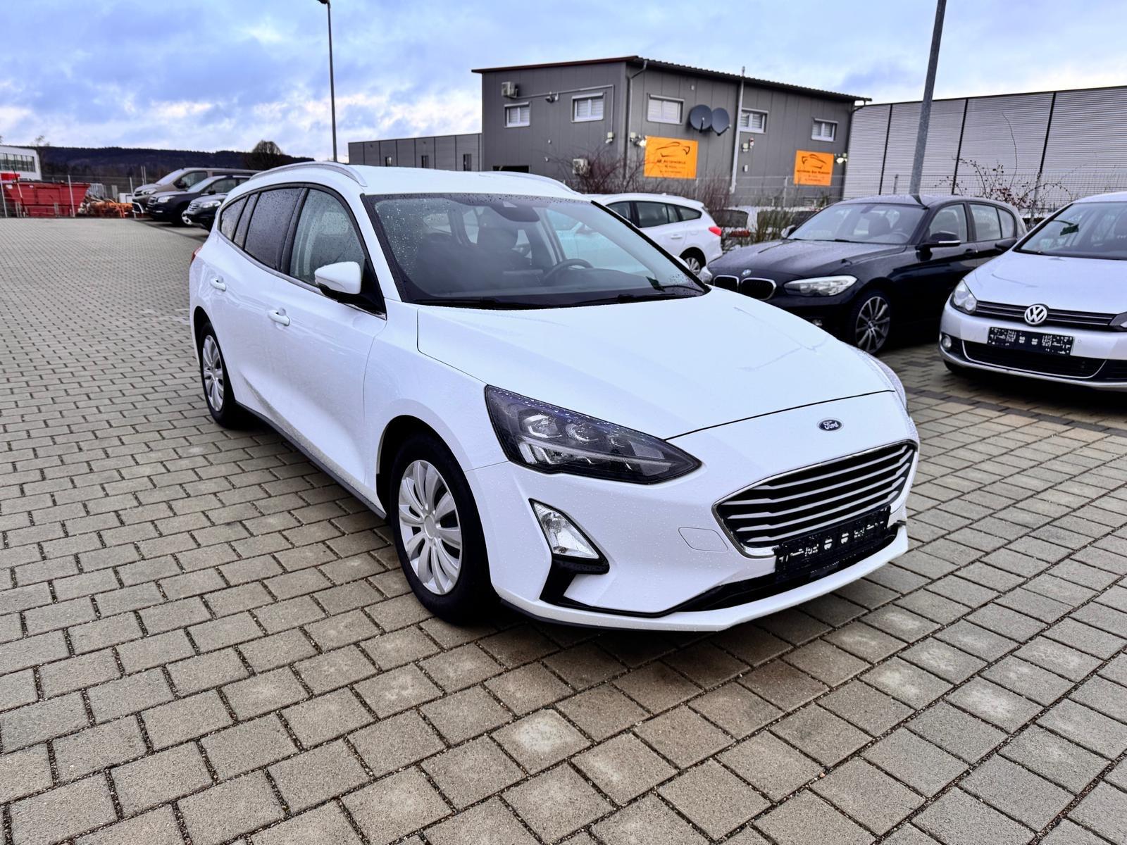 Ford Focus AUTOMATIK/LED-XENON/NAVI/TÜV 02-27