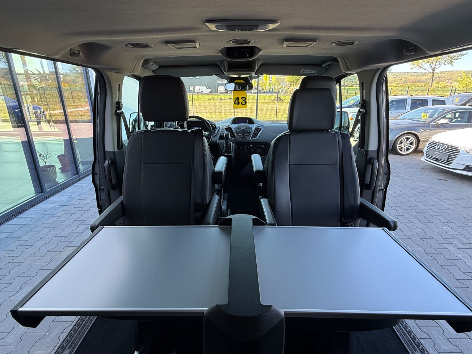 Tourneo Custom 2.0 TDCi Sortimo 6.Sitze Autom.