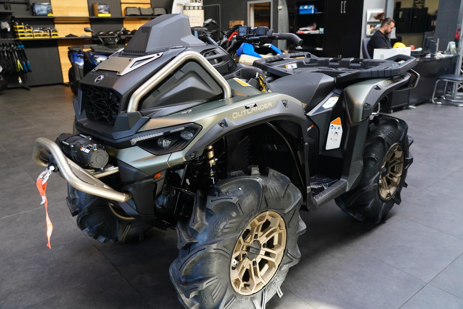 Can-Am Outlander 1000R XMR 2026