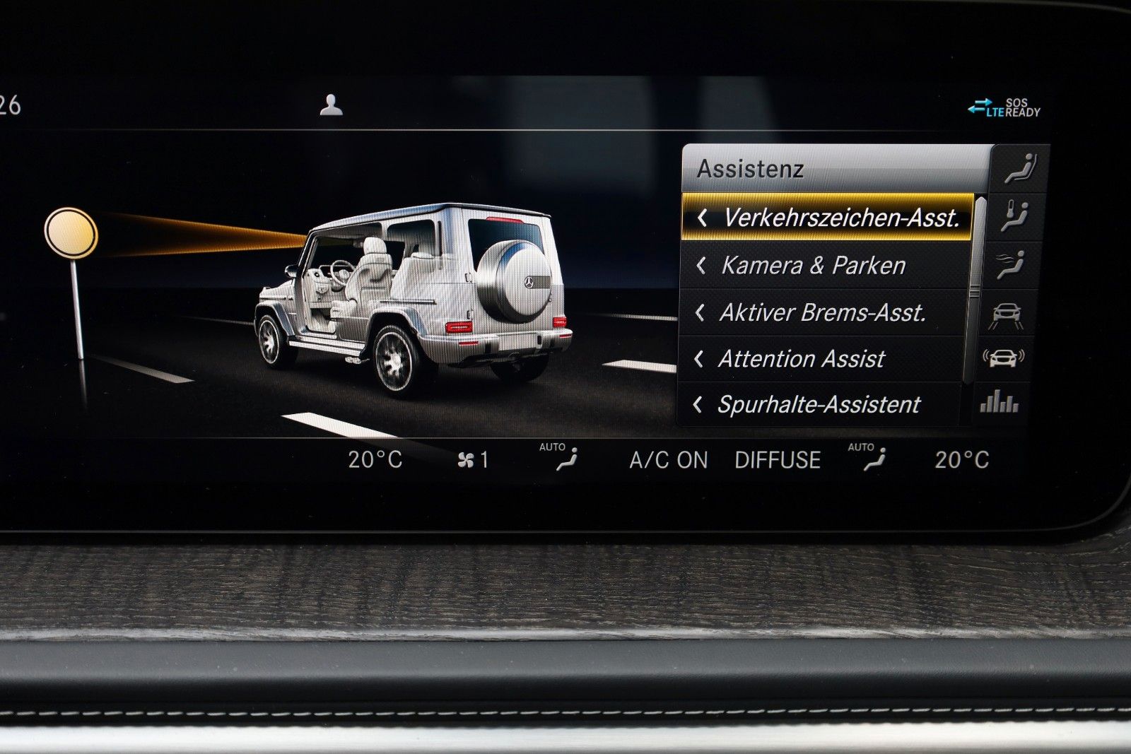 Fahrzeugabbildung Mercedes-Benz G63 AMG V8 Manufaktur+Superior+NightPaket II