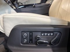 BENTLEY Bentayga 4.0 V8, 2 Hand