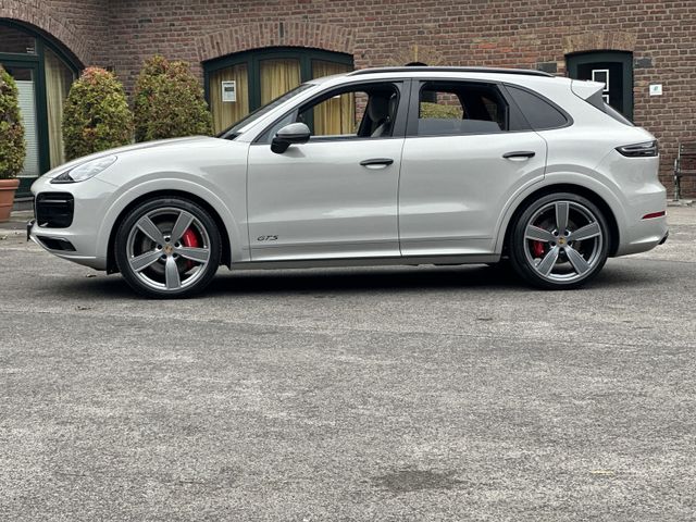 Porsche Cayenne GTS 22 SPORTDESIGN-CHRONO*BOSE*MATRIX*36