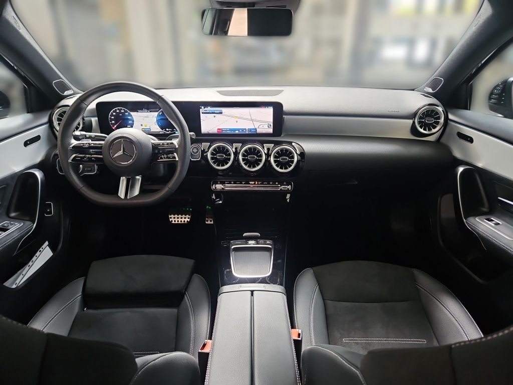 Fahrzeugabbildung Mercedes-Benz A 250 e AMG Night Totwi. LED 360° Sound KeyLess