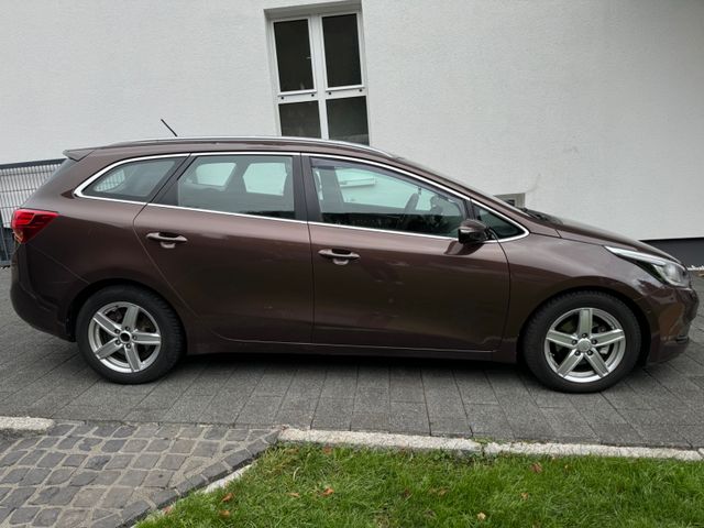 Kia cee'd Sportswagon 1.6 CRDi 128 Spiri Navi Klimaa