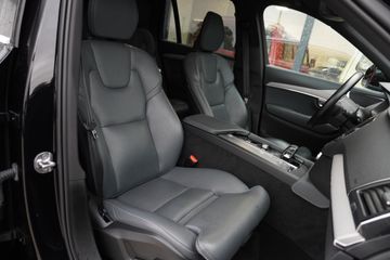 Volvo XC90 - 10