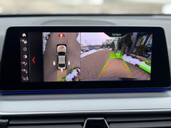 BMW 520d Autom. *DISPLAY KEY*HEAD UP*SURROUND VIEW*