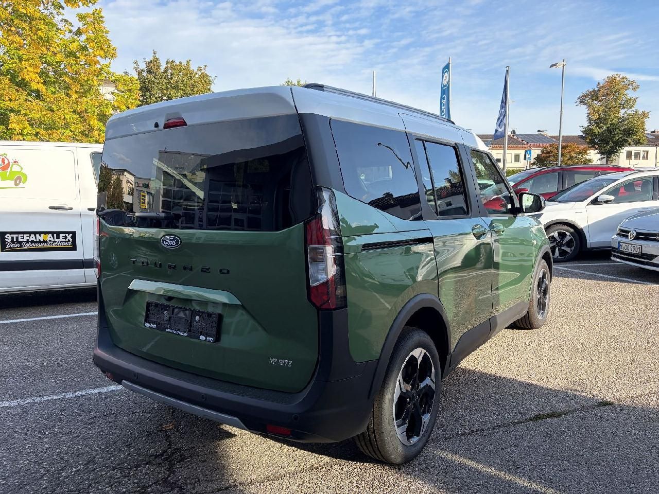 Ford Tourneo Courier Active imagem 2