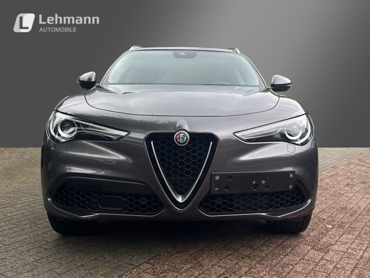 Fahrzeugabbildung Alfa Romeo Stelvio Super Q4 -Panoramadach-Xenon-AHK-