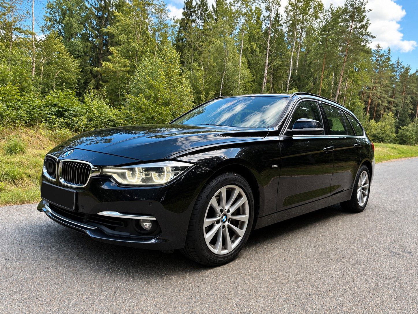 BMW BMW 335d xDrive Luxury Head-up, Panorama, Keyless