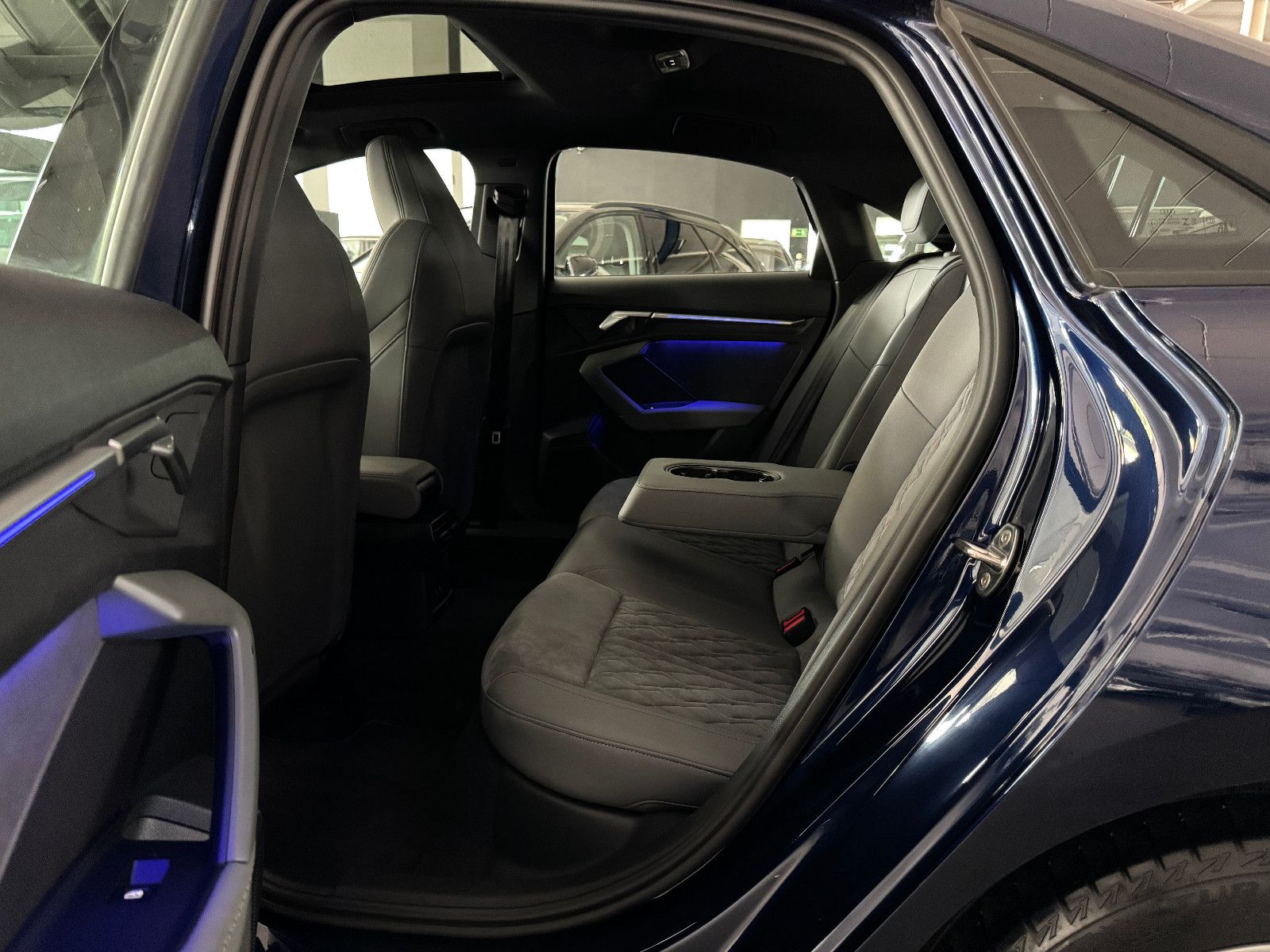 Fahrzeugabbildung Audi A3 Limousine S-LINE RS3 S-SITZE PANO VIRTUAL LED