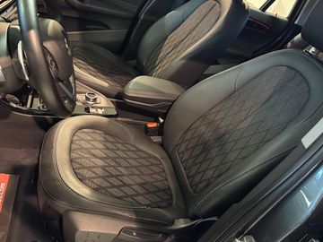 BMW X1 - 10