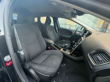 Volvo V40 - 9