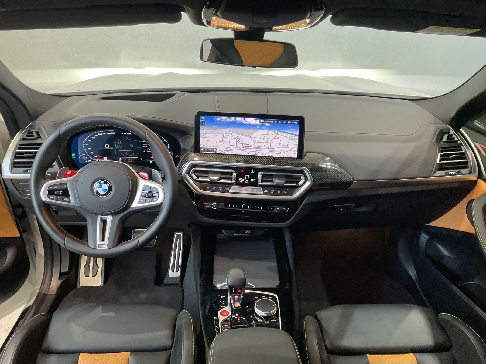 Fahrzeugabbildung BMW X4 M Panorama-Glasdach, 21" M LMR, M Competition