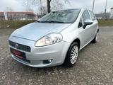 Fiat Grande Punto 1.2 8V Actual - Fiat Grande Punto mit Benzin-Antrieb
