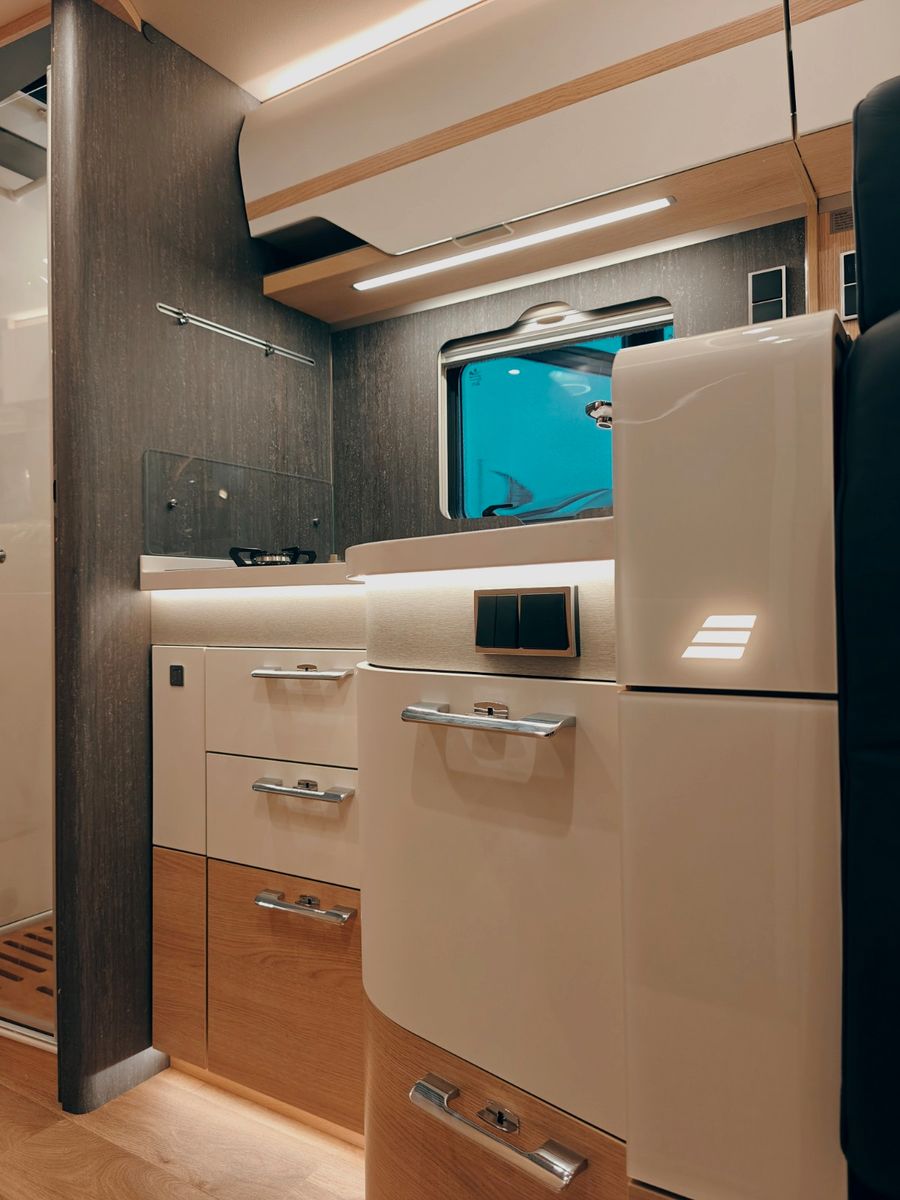 Fahrzeugabbildung HYMER / ERIBA / HYMERCAR B-KLASSE ML - T 780 SANSIBAR LTD. by palmo