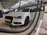 Audi A4 2.0 TFSI Tiptronic Quattro *HU NEU* - Audi A4 tiptronic