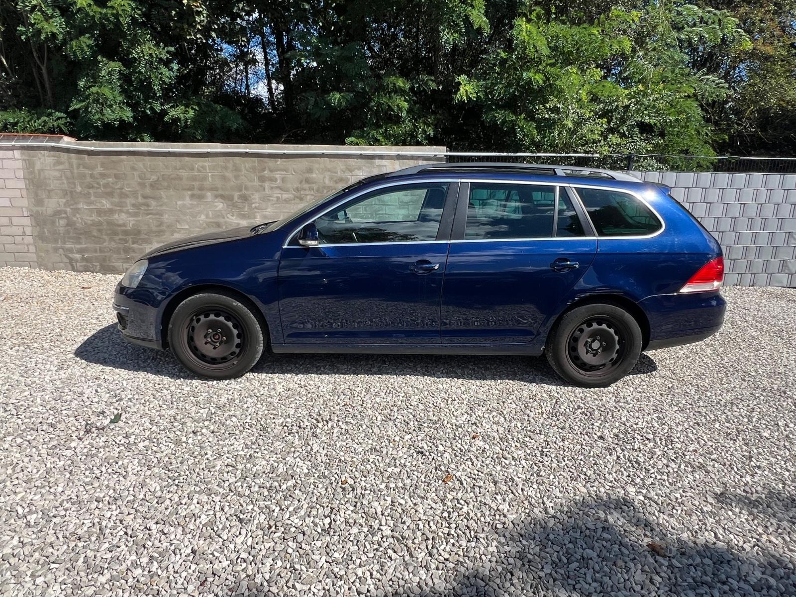 Volkswagen Golf 2009 — engine 1.896 cm³, 105 HP (77kW)