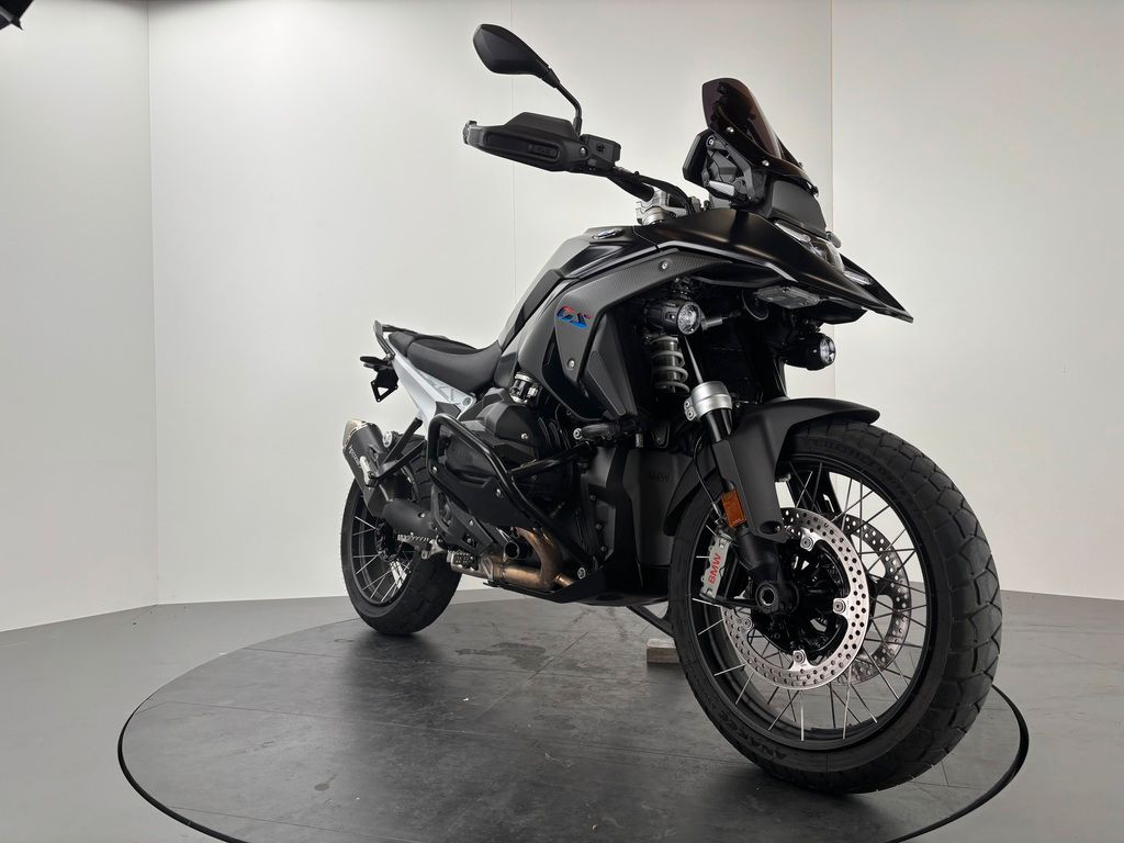 Fahrzeugabbildung BMW R1300 GS *HP-CORSE *VIEL ZUBEHÖR *TOP-ZUSTAND