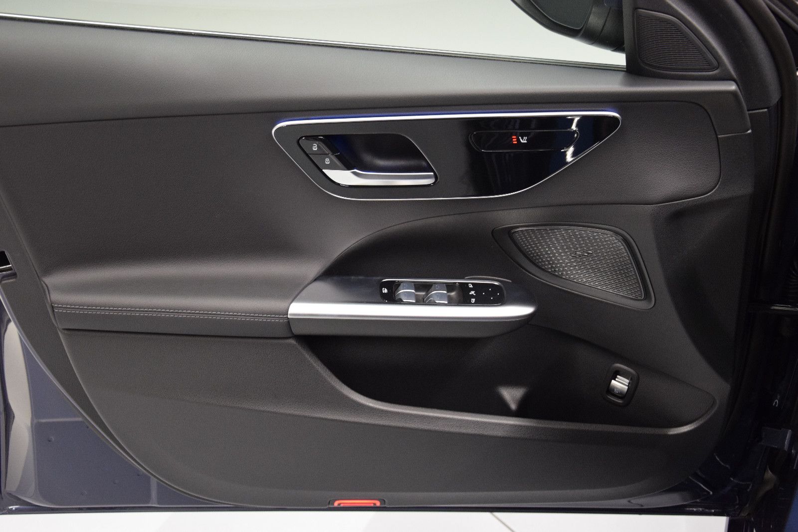 Fahrzeugabbildung Mercedes-Benz C 180 C T-Modell Avantgarde MBUX LED Kamera