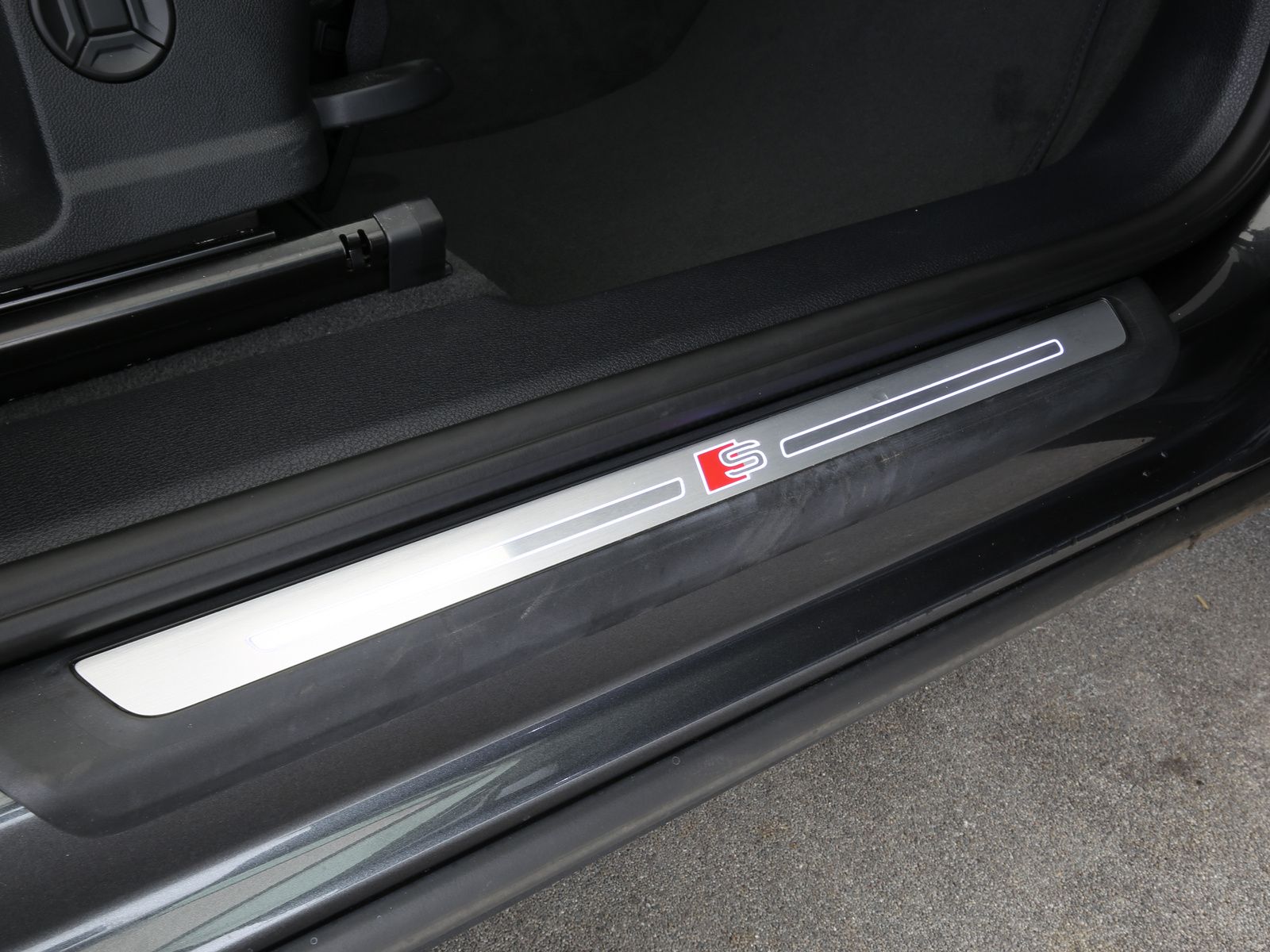 Audi Q3 45 TFSI e S tronic S line  LED Navi Pano-Dach foto 19